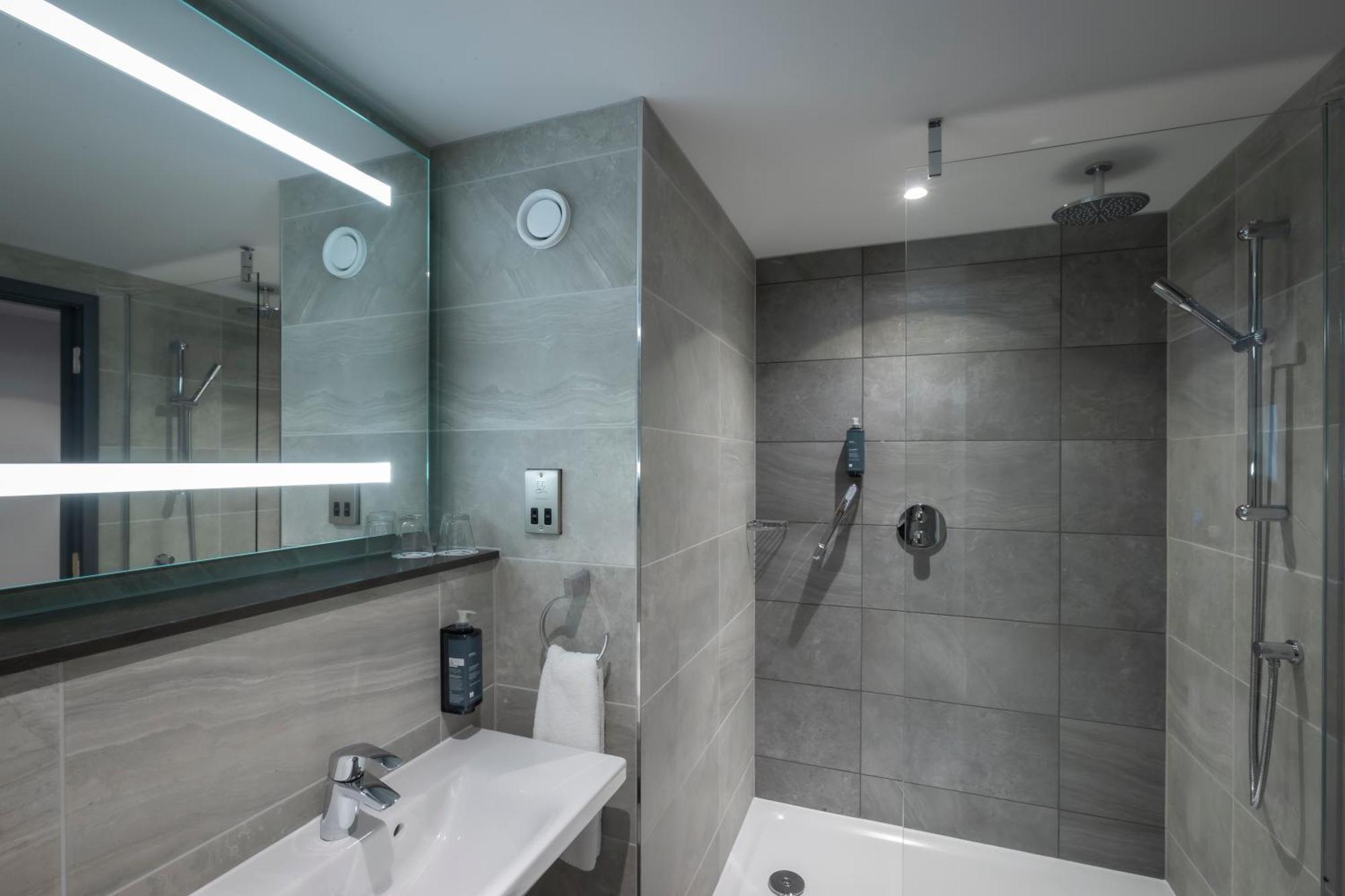 Executive King Sea View