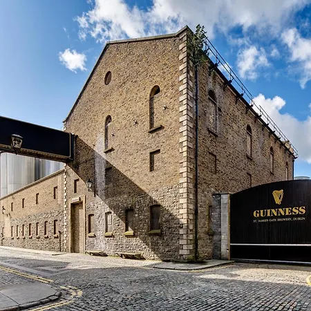 Maldron Hotel Merrion Road-2